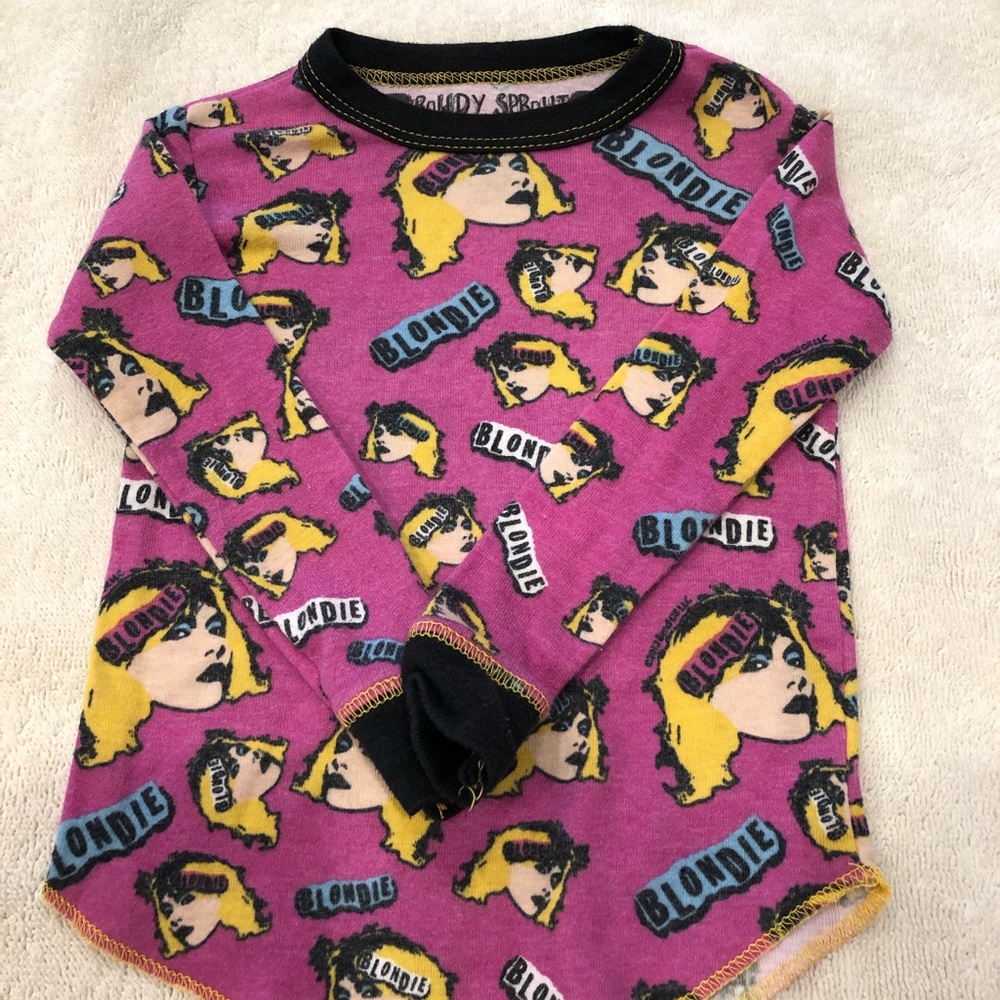 Rowdy sprout Blondie top
